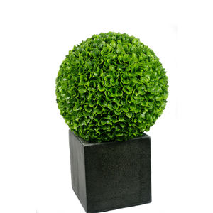 Artificial Topiary and Boxwood Balls
